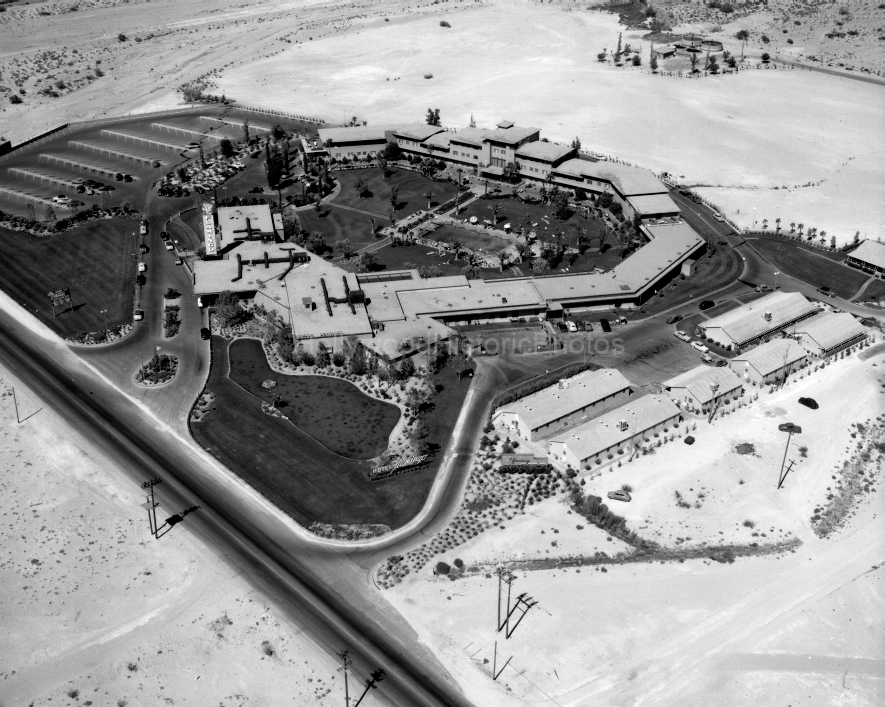 Flamingo Hotel 1948 4WM.jpg